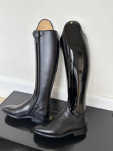 Load image into Gallery viewer, Petrie patent boot to order