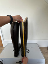 Load image into Gallery viewer, Cavallo insignis boot , brown patent with crystals top - SALE