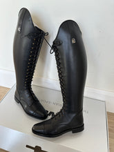 Load image into Gallery viewer, Cavallo primus boot - offer price