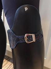 Load image into Gallery viewer, Petrie Athene boot order