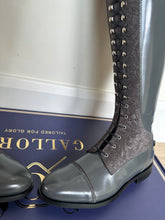 Load image into Gallery viewer, Gallors boot order - Grey