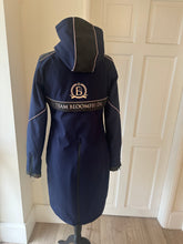 Load image into Gallery viewer, Bloomfields Faye long  rain coat
