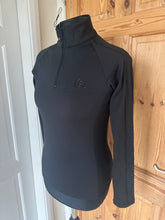Load image into Gallery viewer, Bloomfields Chloe base layer Black
