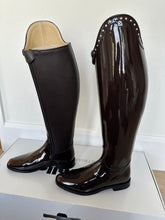 Load image into Gallery viewer, Cavallo insignis full  Patent boot with crystal top.
