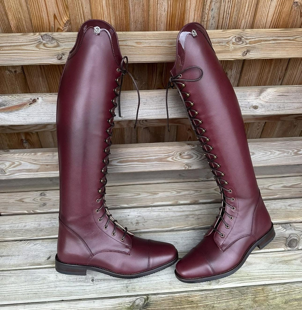 CAVALLO HALF PRICE LACEUP BOOT - UK4.5