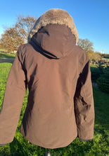 Load image into Gallery viewer, HV POLO Winter coat - Brown
