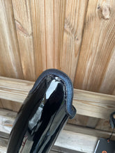 Load image into Gallery viewer, Dressage boot - black patent
