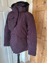 Load image into Gallery viewer, Euro - star waterproof Parka - Black rose

