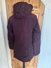 Load image into Gallery viewer, Euro - star waterproof Parka - Black rose
