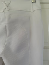 Load image into Gallery viewer, Kingsland A Shape full seat pull on Breeches in white.
