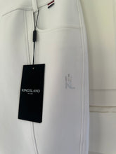Load image into Gallery viewer, Kingsland A Shape full seat pull on Breeches in white.
