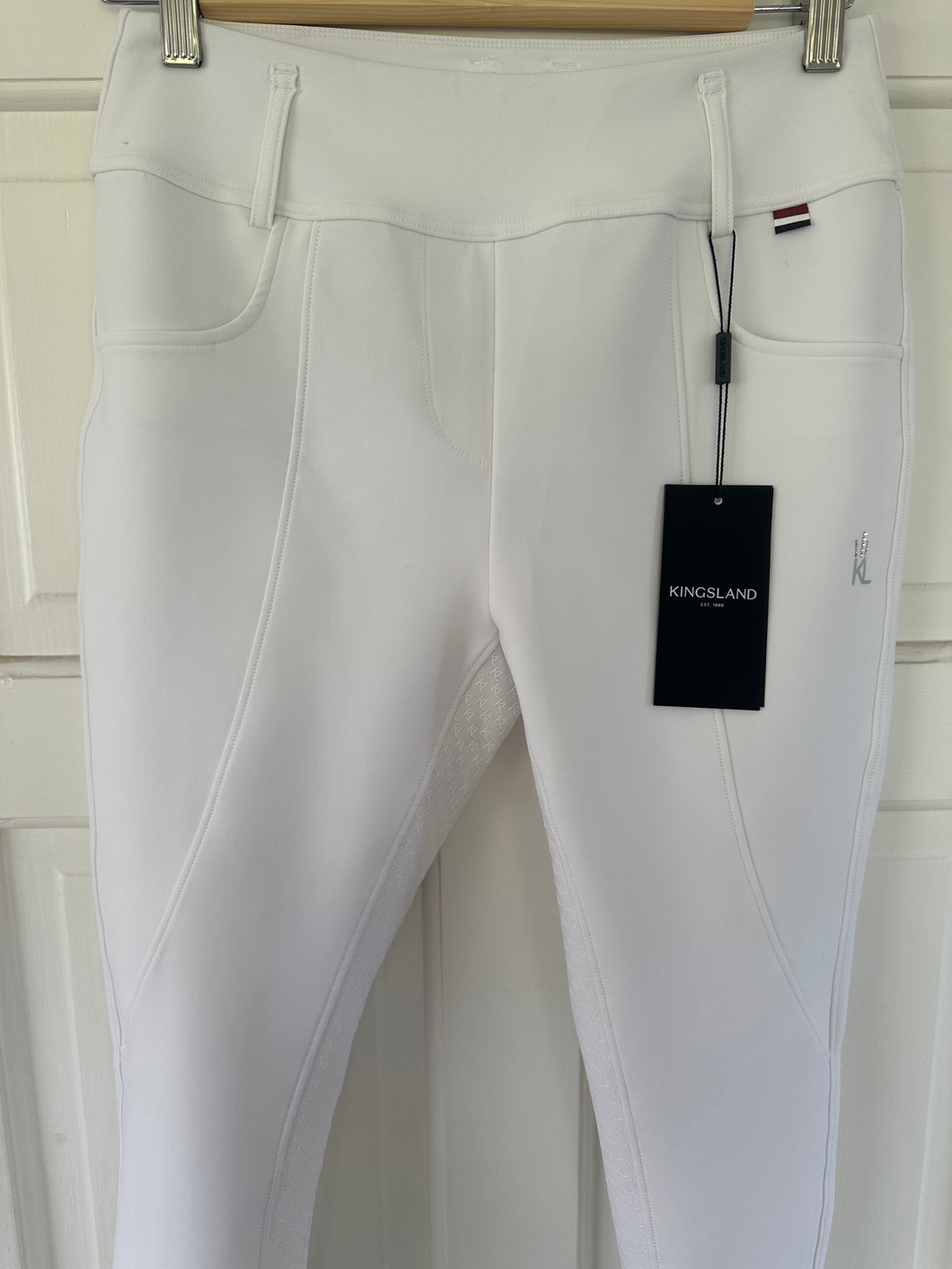 Kingsland A Shape full seat pull on Breeches in white.