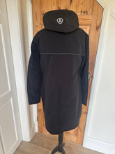 Load image into Gallery viewer, Cavallo long waterproof coat - Black
